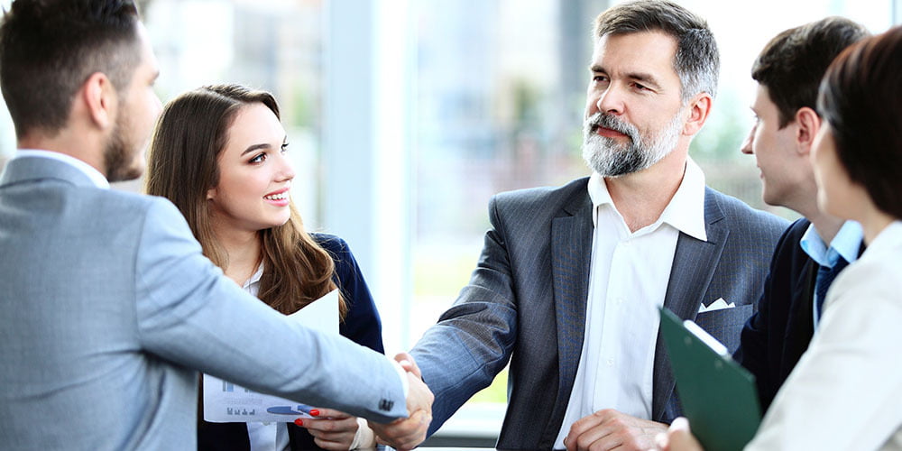 Cómo llevar clientes potenciales interesados a su sitio web